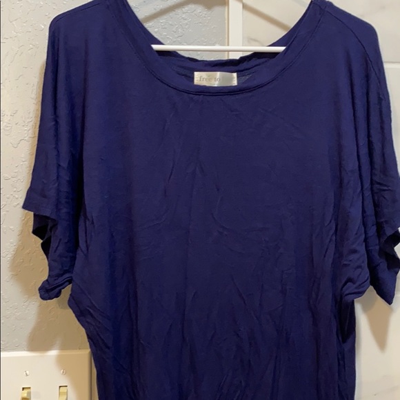 Free to live  blouse - Picture 2 of 3